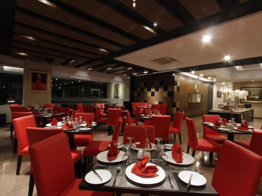 Ardan Hotel Bandung Exterior foto