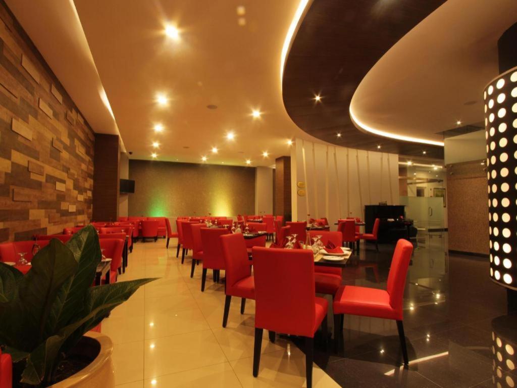 Ardan Hotel Bandung Exterior foto