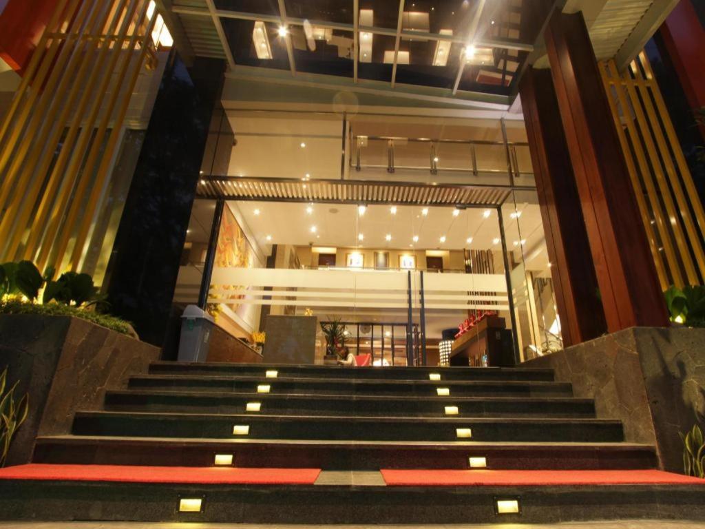 Ardan Hotel Bandung Exterior foto