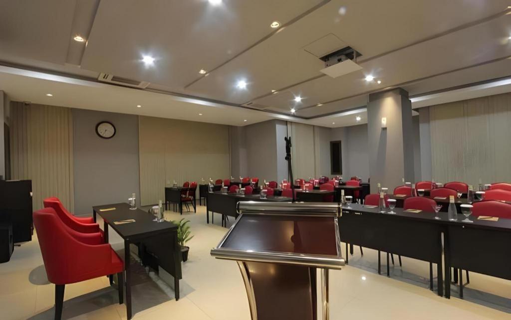 Ardan Hotel Bandung Exterior foto
